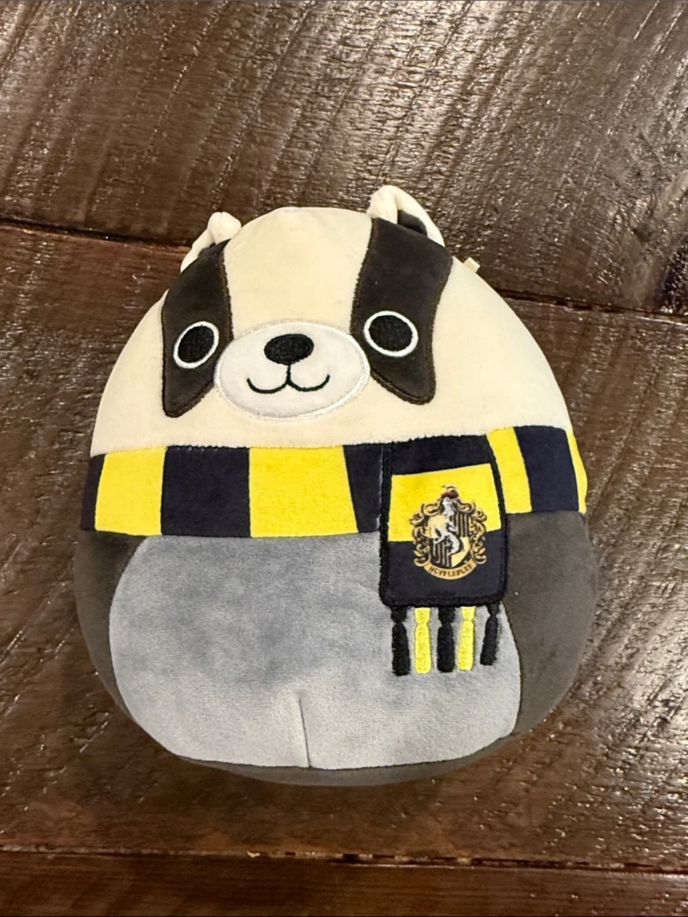 Harry Potter squishmallow— Crest Scarf Design